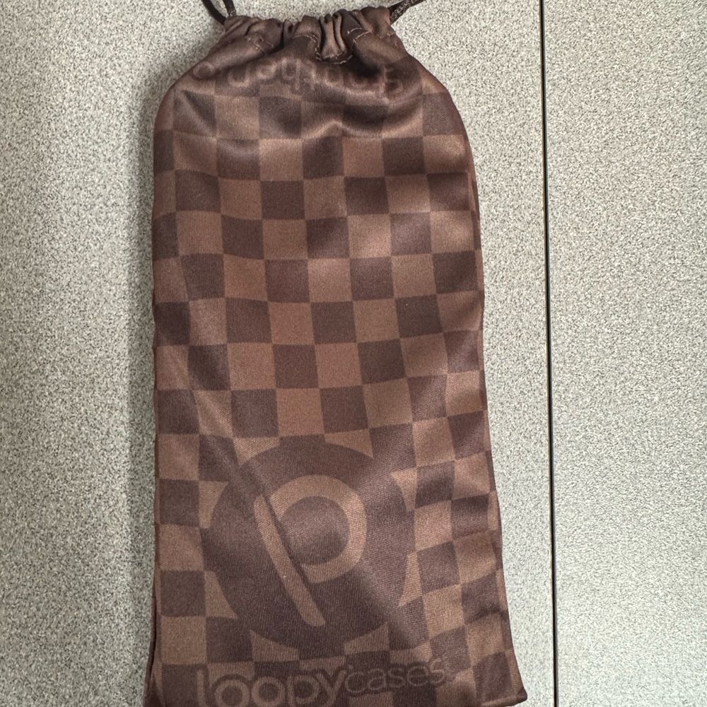 Loopy Brown Checkered - Picture 2 of 4